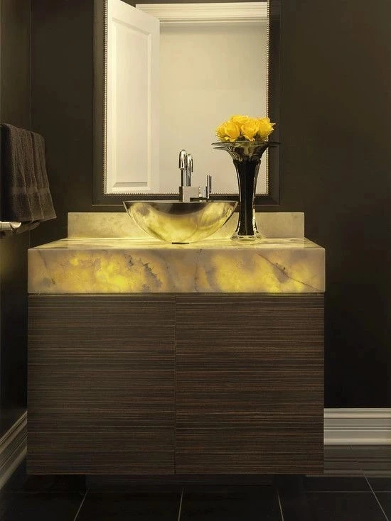 Meja wastafel onyx dengan cahaya dari dalam